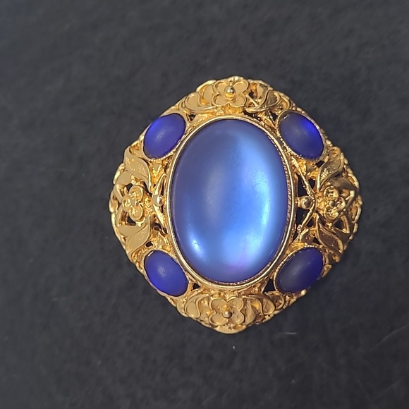 Jewelry - Luminous Blue and Gold Floral Brooch